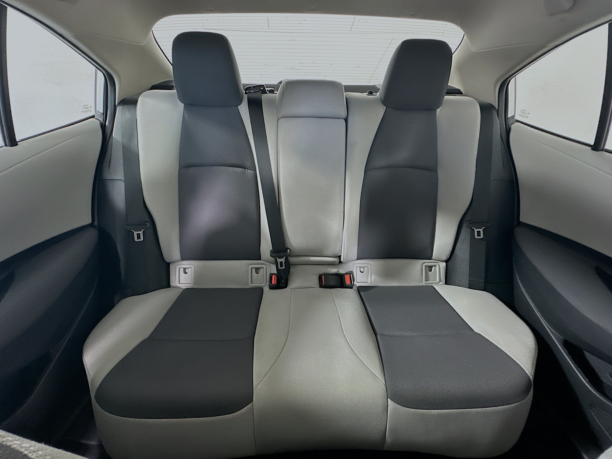 Certified 2025 Toyota Corolla LE FWD image 29