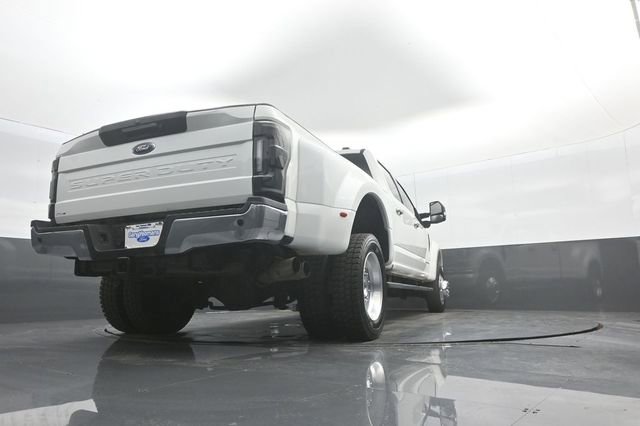 Certified 2020 Ford F450 Lariat w/ Lariat Ultimate Package AWD/4WD image 39