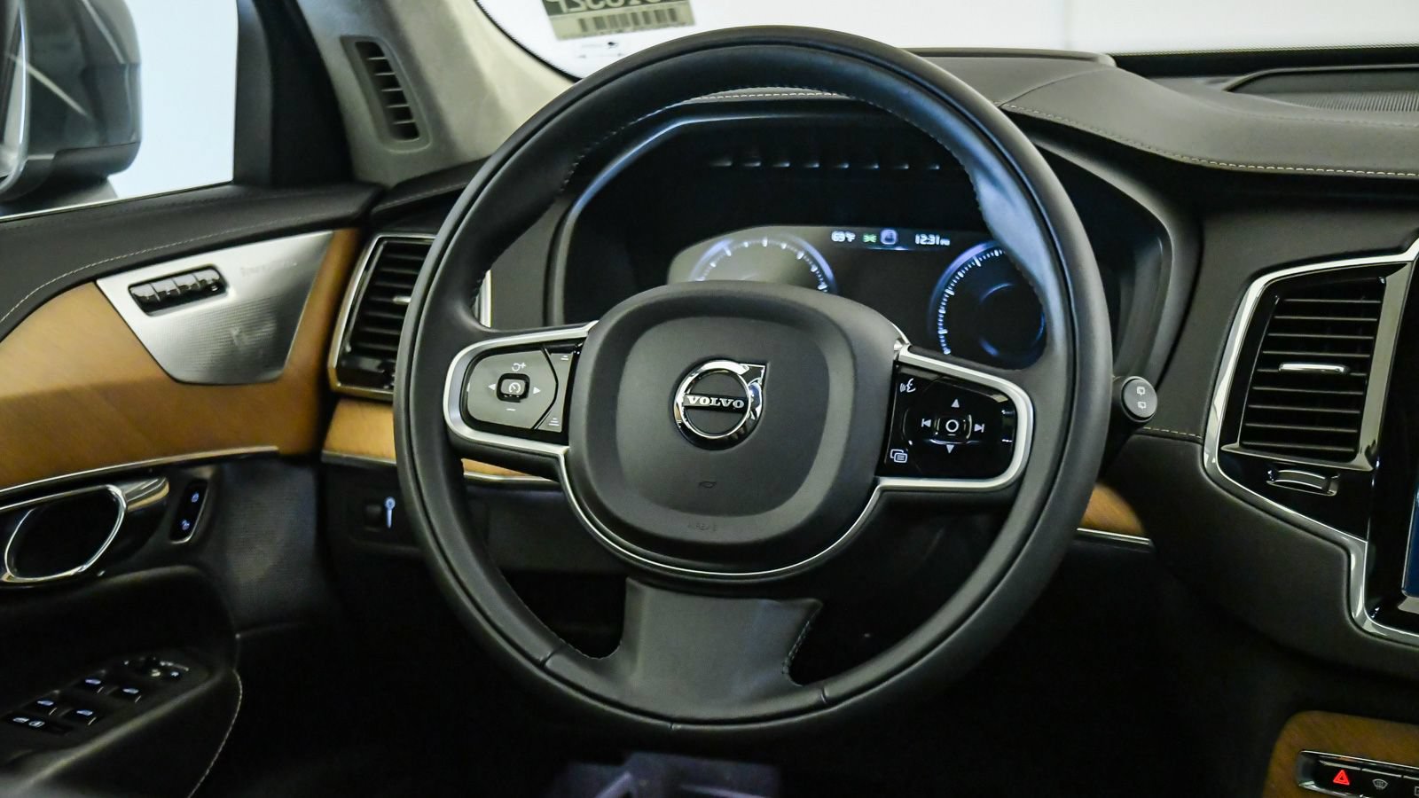 Used 2019 Volvo XC90 T6 Inscription w/ Luxury Package AWD/4WD image 14