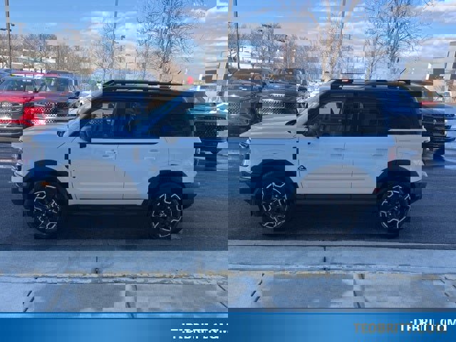 Certified 2025 Ford Bronco Sport Outer Banks w/ Outer Banks Tech Package+ image 4