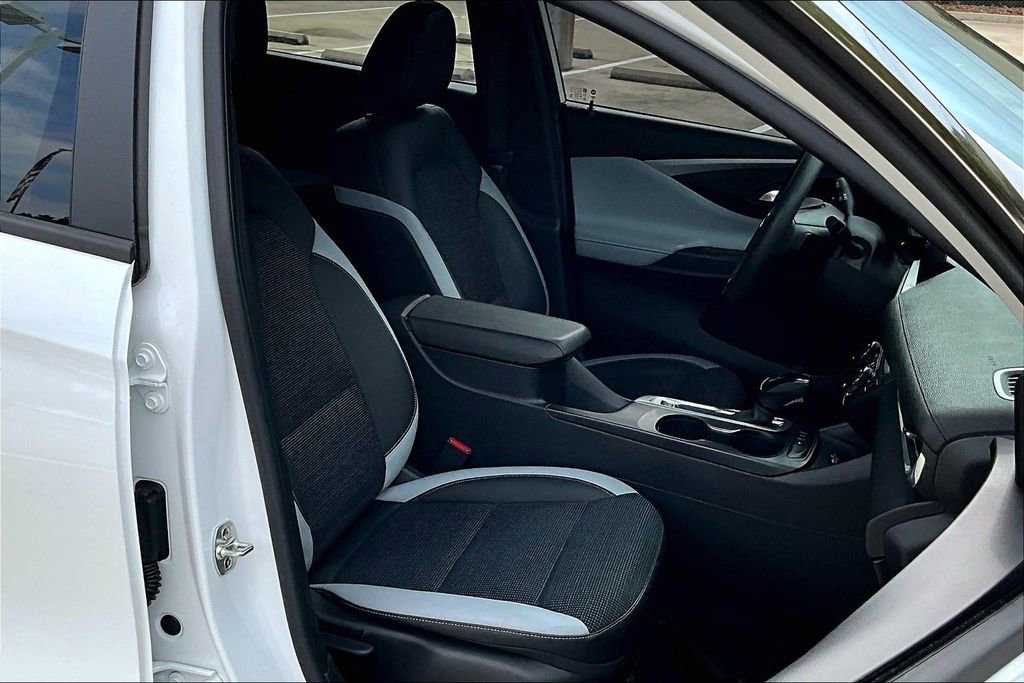 Used 2024 Buick Envista Preferred w/ Convenience II Package image 10