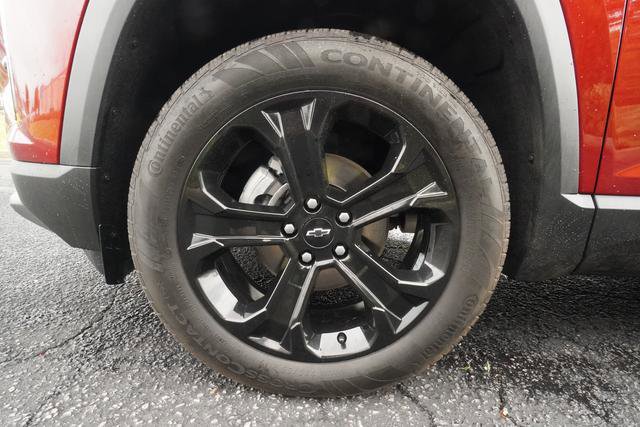 Used 2025 Chevrolet Equinox LT w/ Convenience Package II image 40