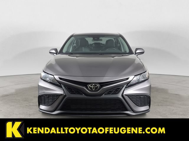 Used 2024 Toyota Camry SE FWD image 8