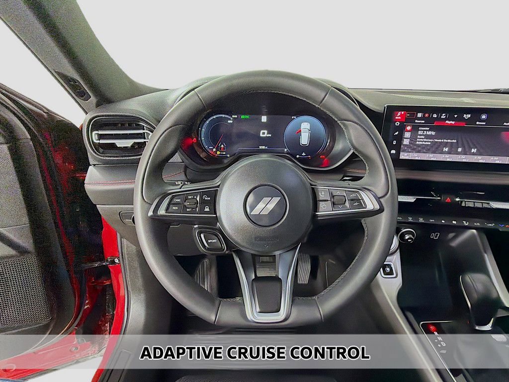 Used 2024 Dodge Hornet GT image 3