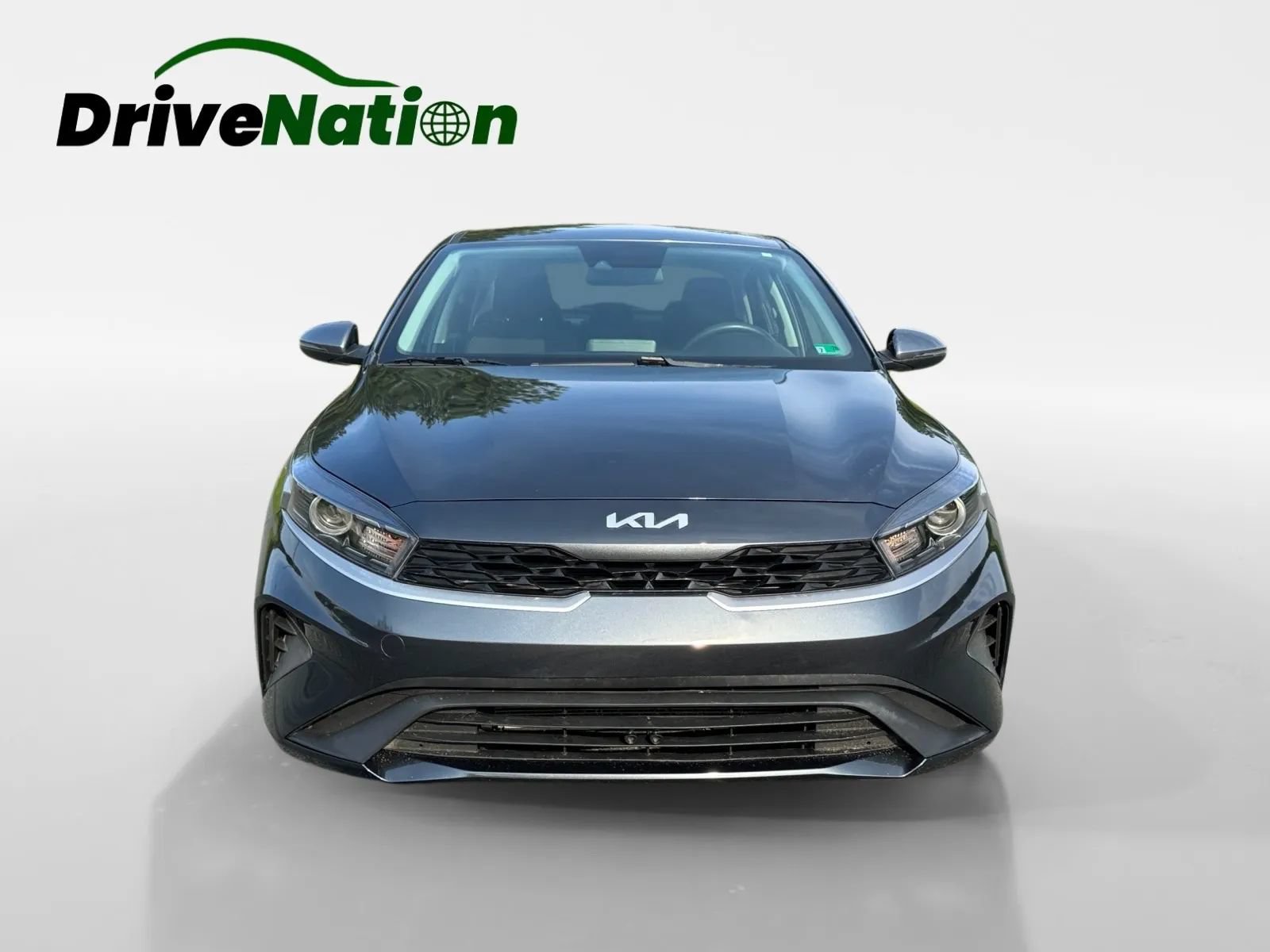 Used 2023 Kia Forte LXS w/ LXS Technology Package FWD image 2