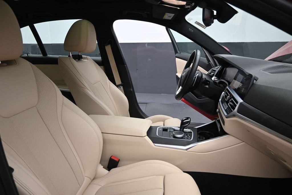 Used 2022 BMW 330i Sedan w/ Driving Assistance Package RWD image 21