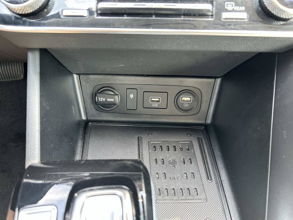 Used 2022 Hyundai Sonata Limited w/ Cargo Package FWD image 40