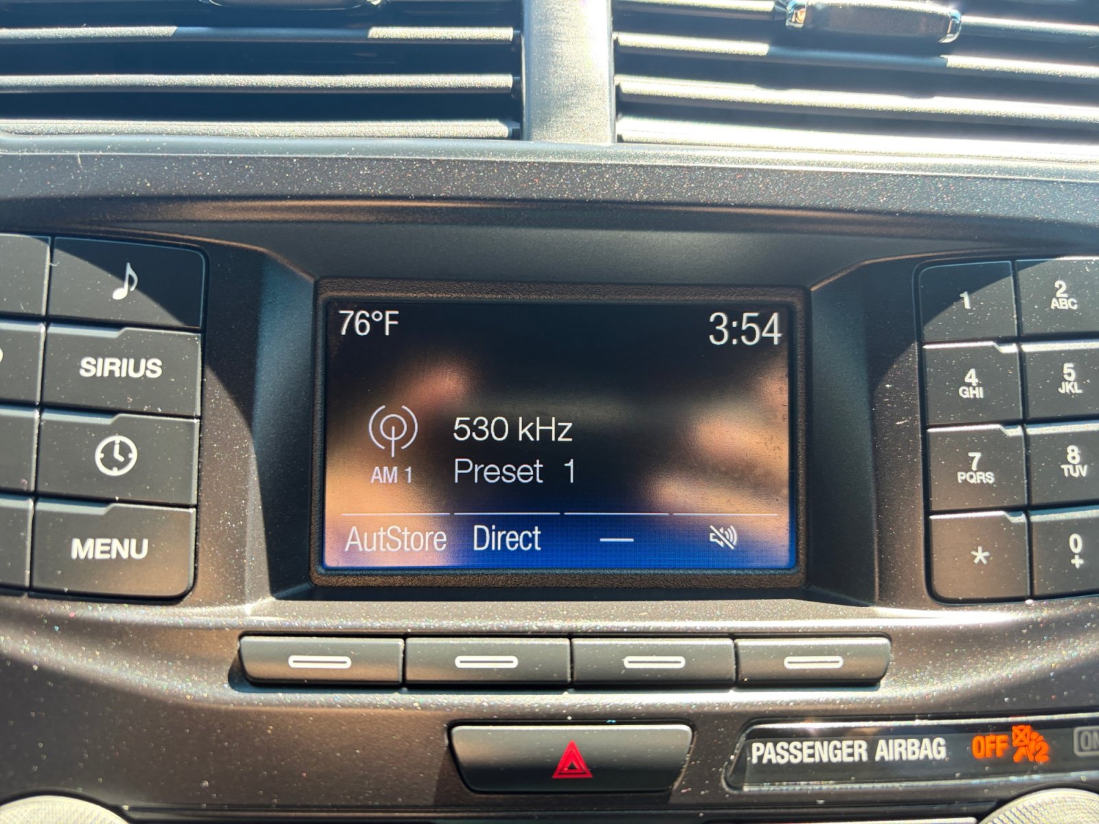 Used 2017 Ford Explorer XLT AWD/4WD image 22