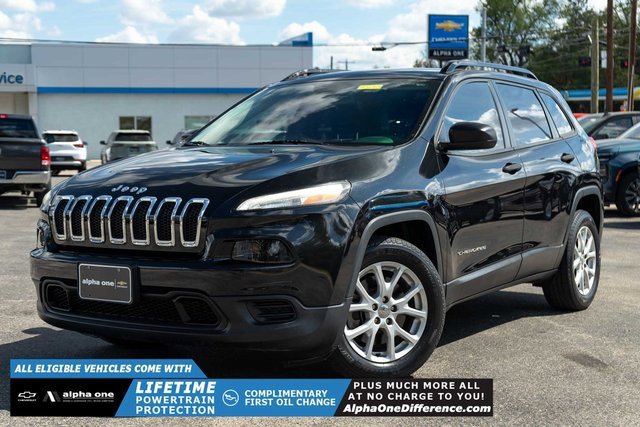 Used 2015 Jeep Cherokee Sport w/ Sport Appearance Group