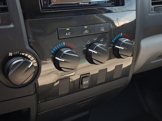 Used 2013 Toyota Tundra 2WD Double Cab w/ Tow Pkg image 9