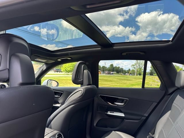 New 2026 Mercedes-Benz GLC 300 4MATIC image 33