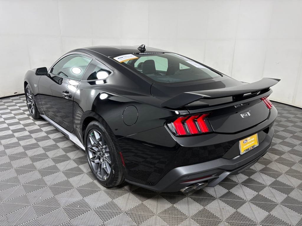 Used 2026 Ford Mustang GT w/ GT Performance Package image 5
