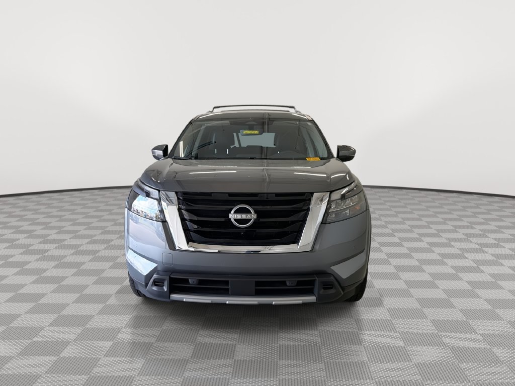 Certified 2025 Nissan Pathfinder SL AWD/4WD image 5