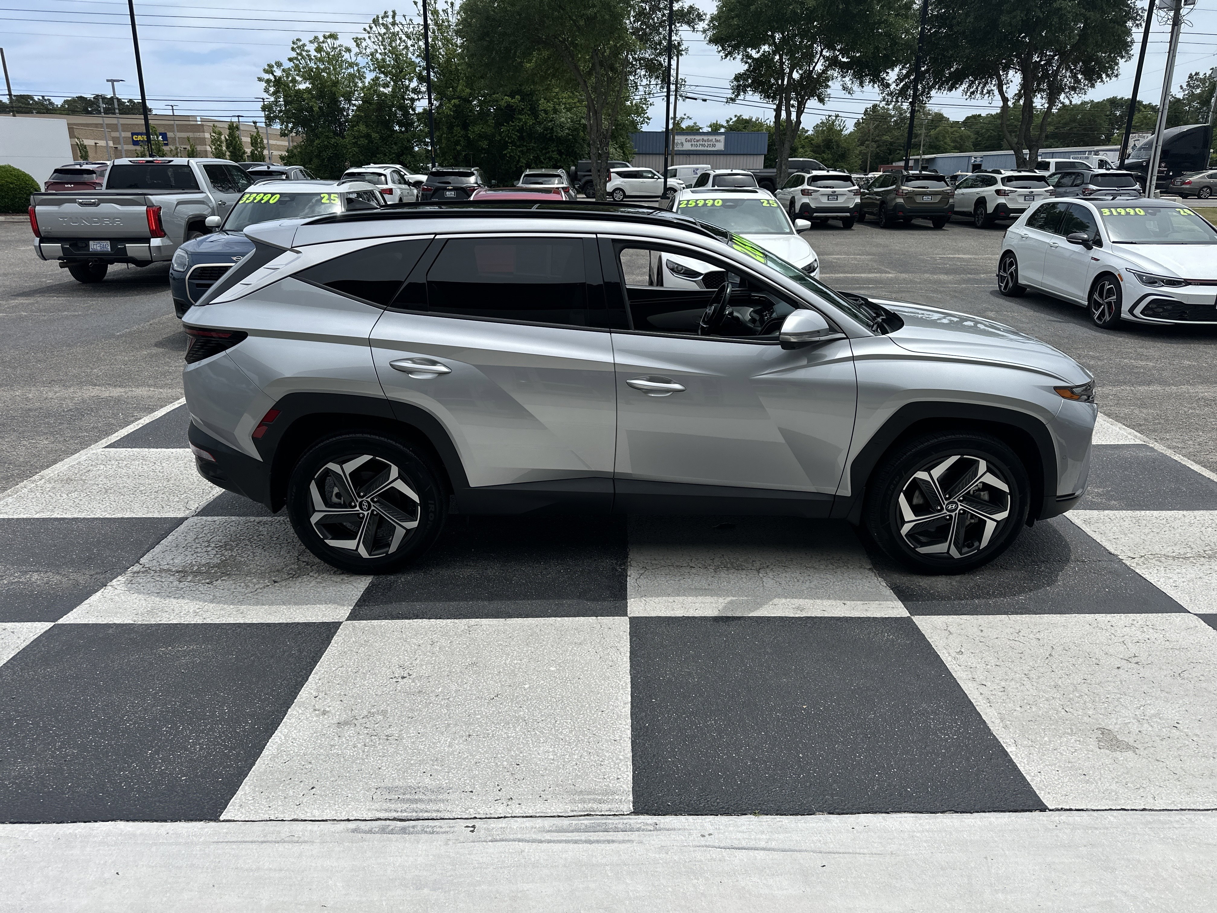 Used 2023 Hyundai Tucson Limited AWD/4WD image 5