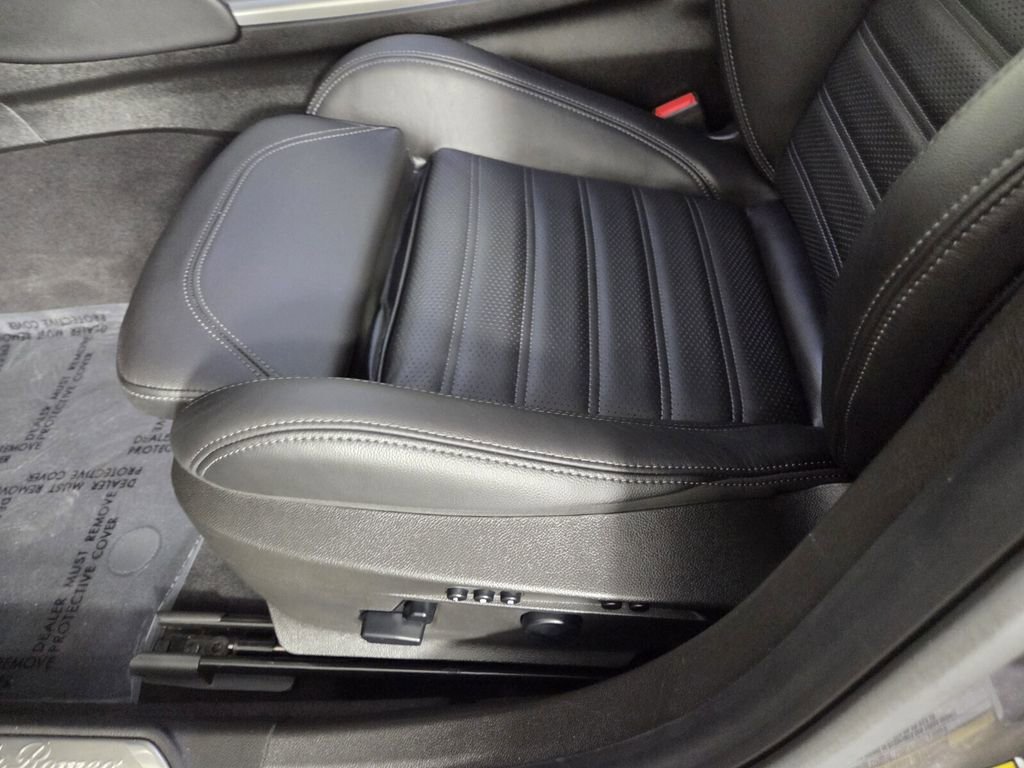 Used 2024 Alfa Romeo Giulia Veloce image 15