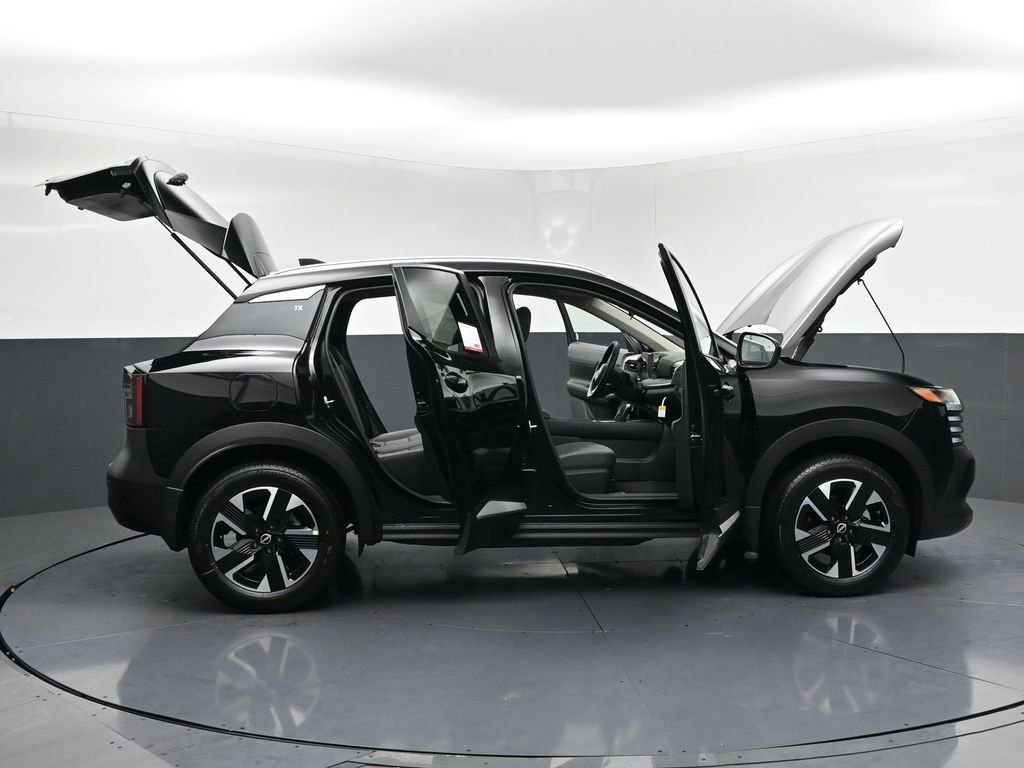 New 2026 Nissan Kicks SV w/ SV Premium Package AWD/4WD image 32