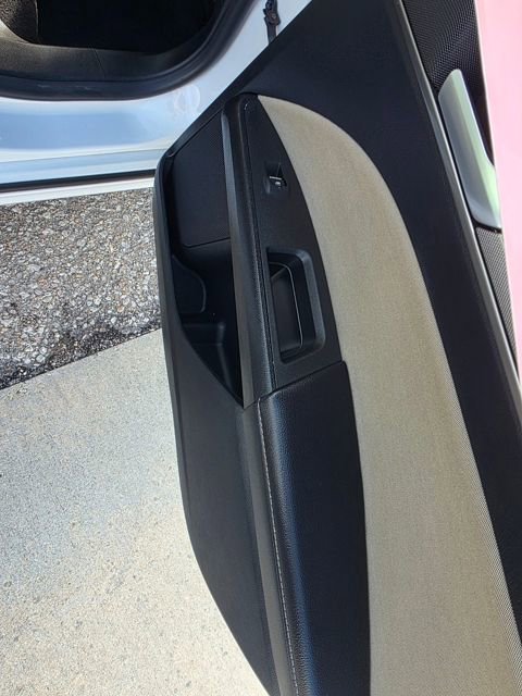 Used 2019 Ford Fusion S image 12