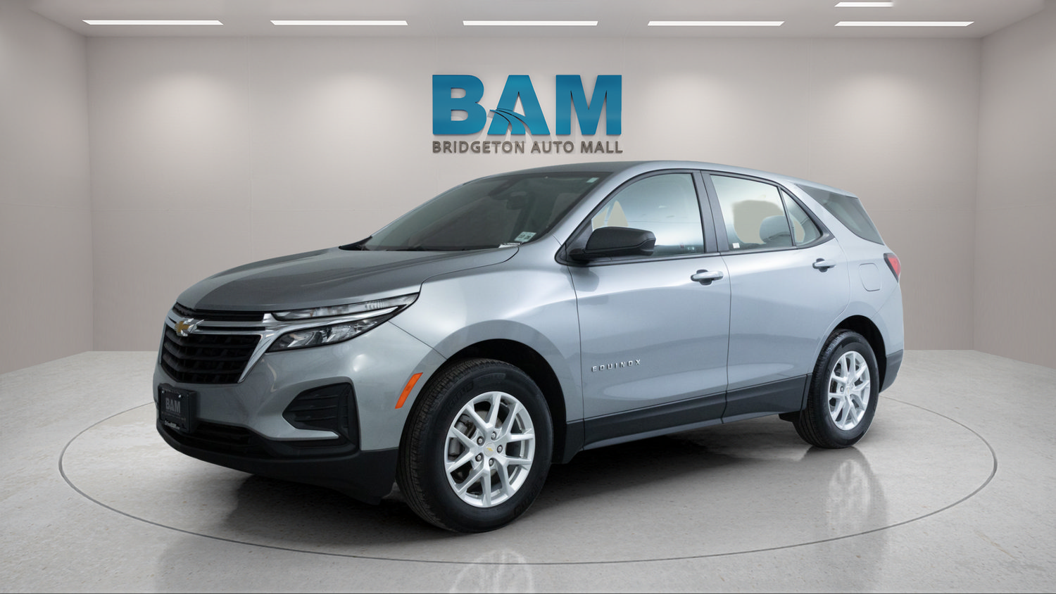 Used 2024 Chevrolet Equinox LS FWD image 3