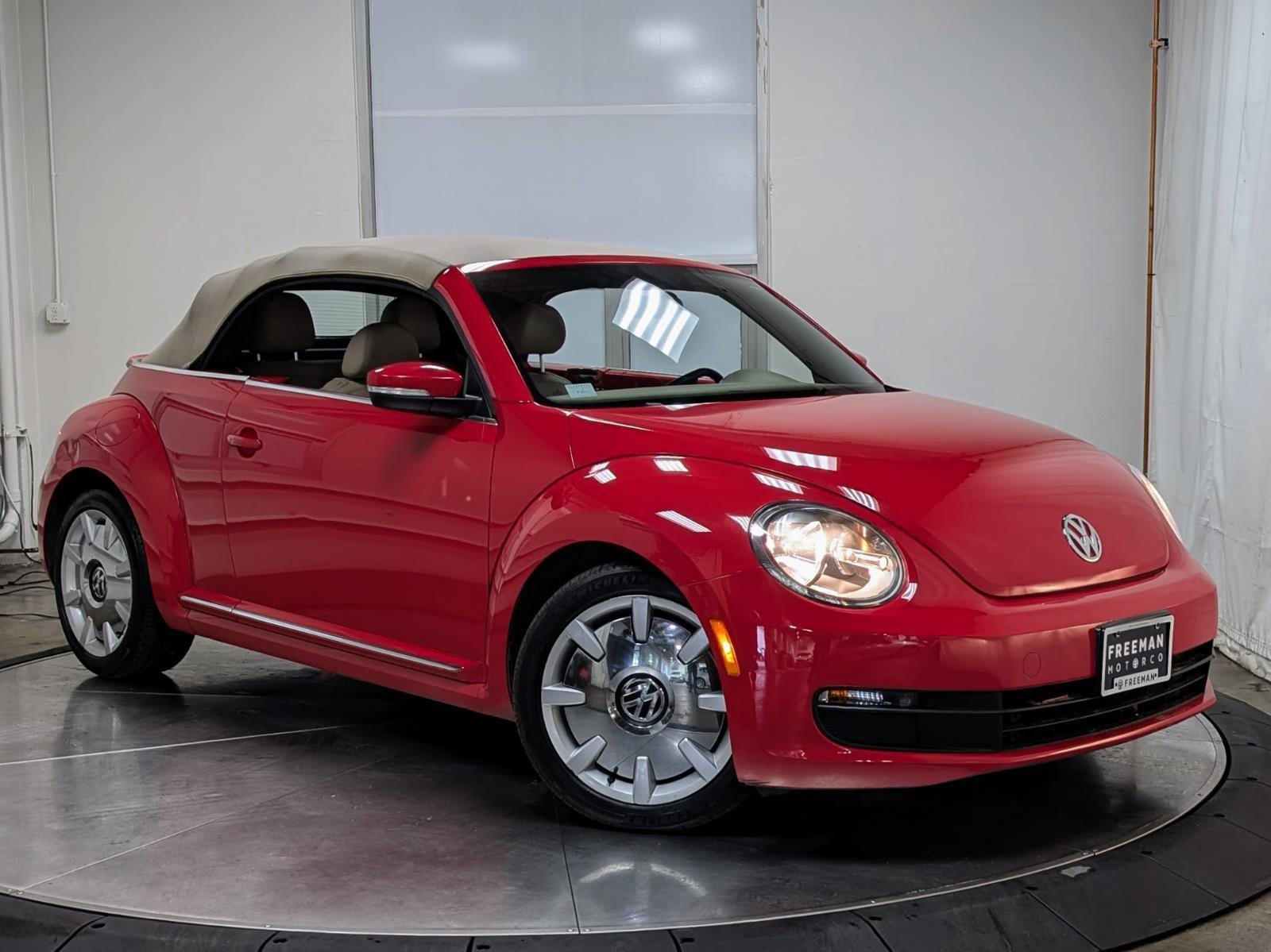 Used 2013 Volkswagen Beetle 2.5 FWD image 11