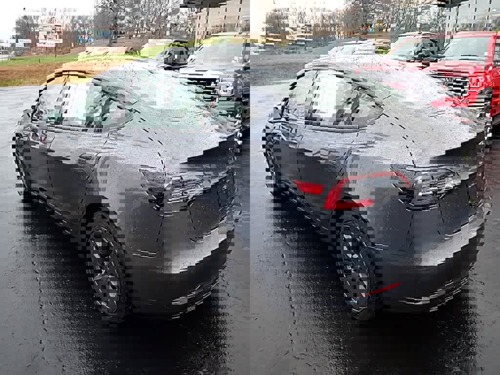 Used 2023 Tesla Model 3 Long Range image 3