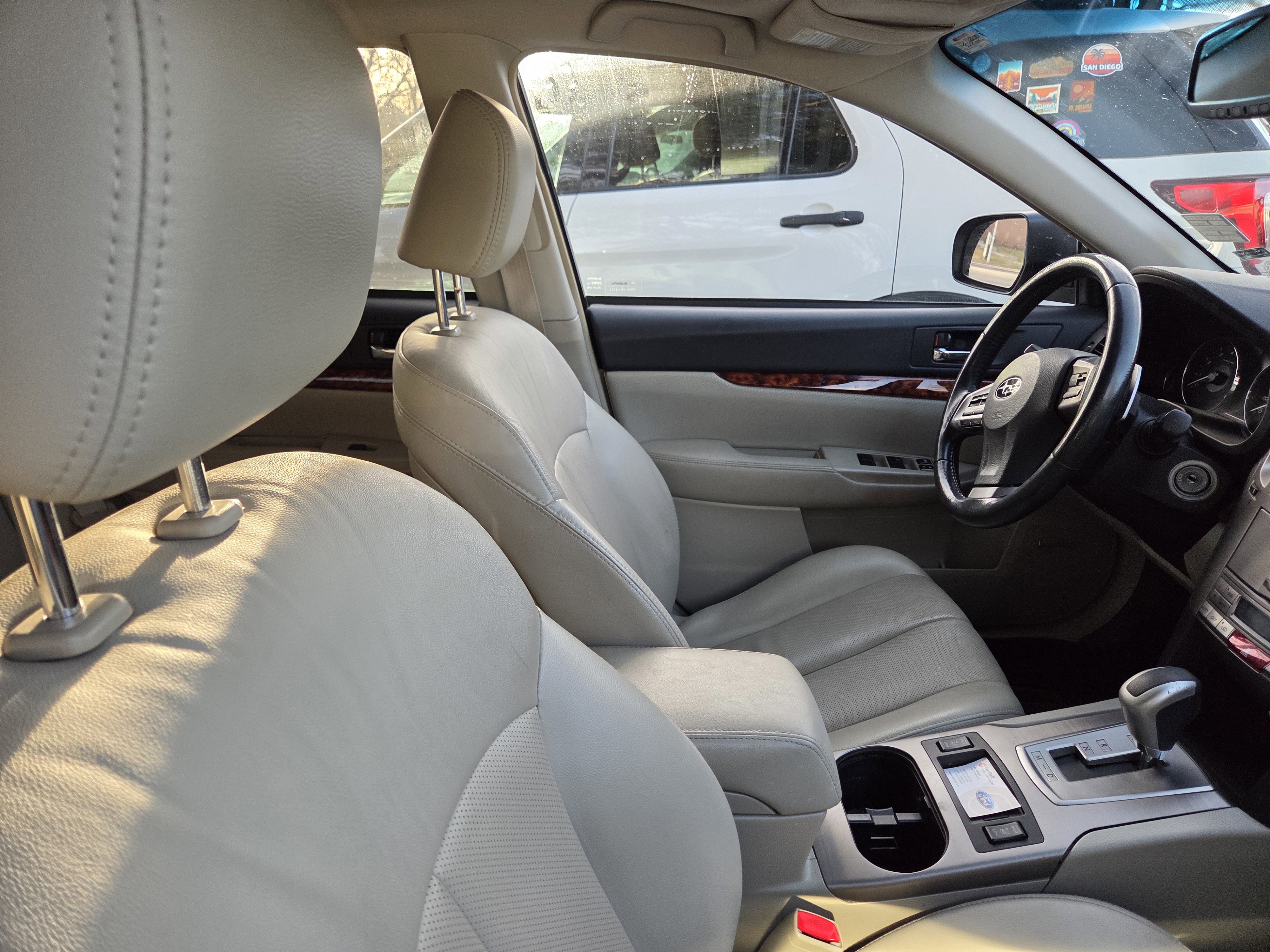 Used 2012 Subaru Outback 2.5i Limited w/ Moonroof Pkg image 16