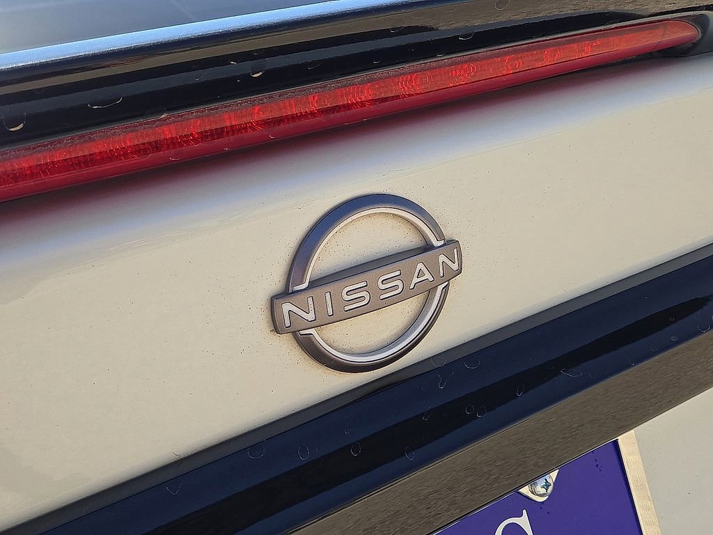 Used 2023 Nissan Maxima SR w/ Sport Mat Group image 12