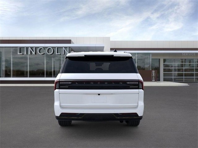 New 2026 Lincoln Navigator L Reserve image 4