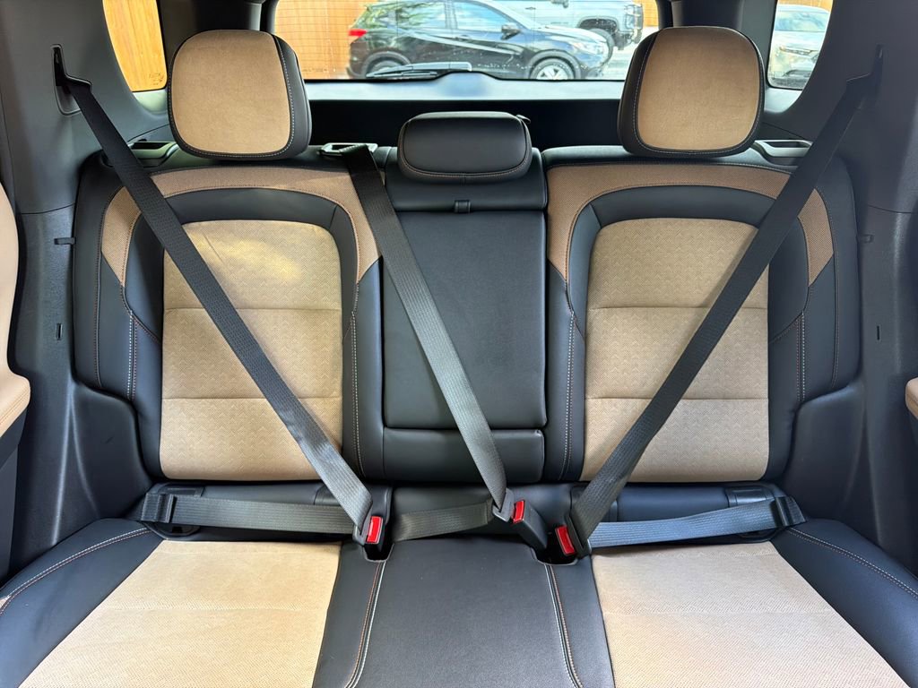 Used 2025 Chevrolet Equinox ACTIV FWD image 30