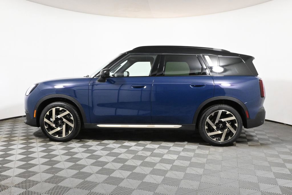 Used 2026 MINI Cooper Countryman S w/ Comfort Package Max image 2
