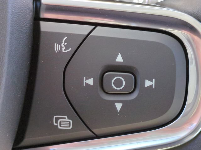 New 2026 Volvo XC40 B5 Ultra AWD/4WD image 22