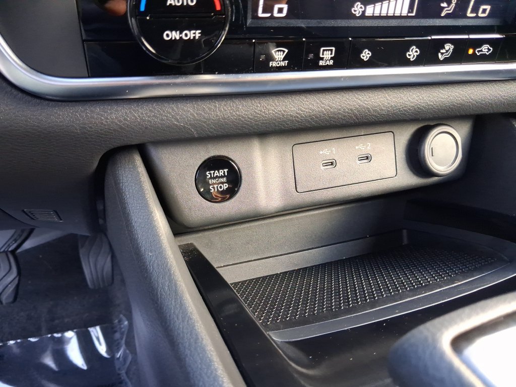 Certified 2026 Nissan Rogue SV FWD image 21