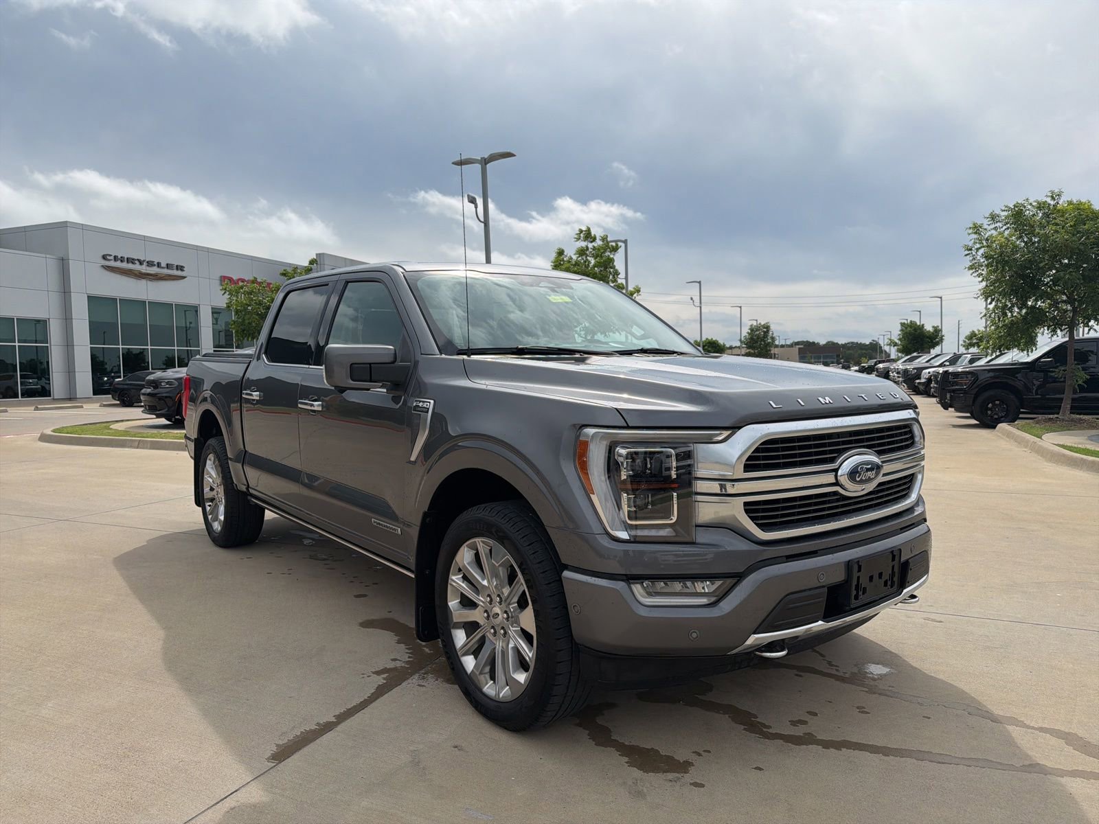 Used 2021 Ford F150 Limited AWD/4WD image 7