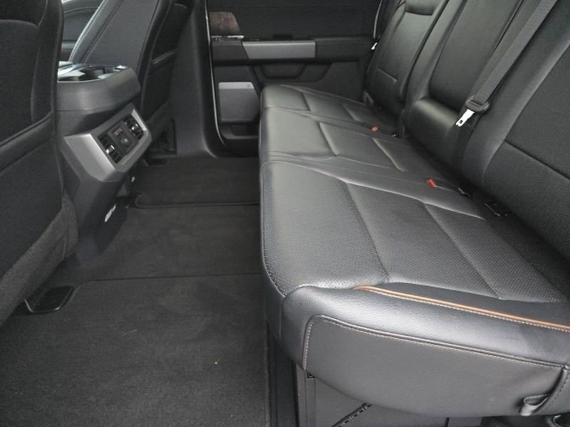 Used 2025 Ford F350 Lariat w/ Lariat Ultimate Package image 12