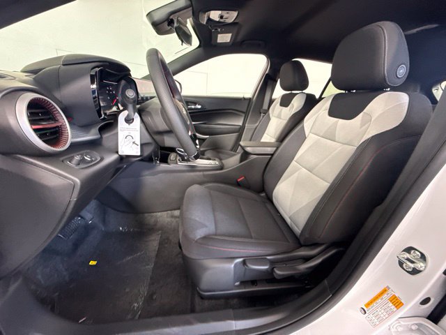 New 2026 Chevrolet Trax RS FWD image 13