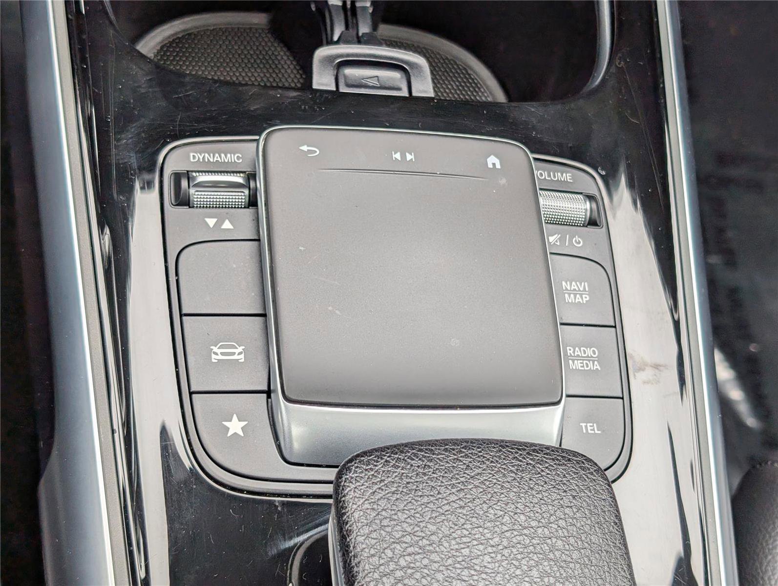 Used 2021 Mercedes-Benz GLB 250 4MATIC image 26