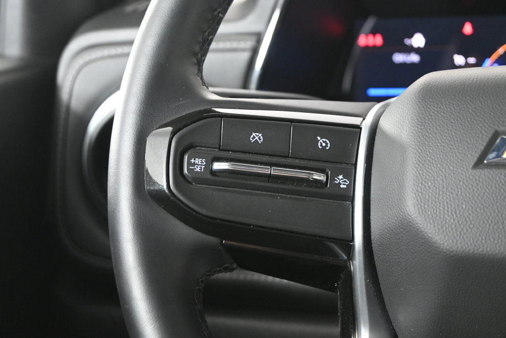 Used 2026 Chevrolet Colorado LT w/ Advanced Trailering Package AWD/4WD image 33