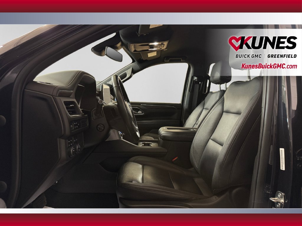 Used 2023 Chevrolet Tahoe LT w/ Luxury Package AWD/4WD image 18