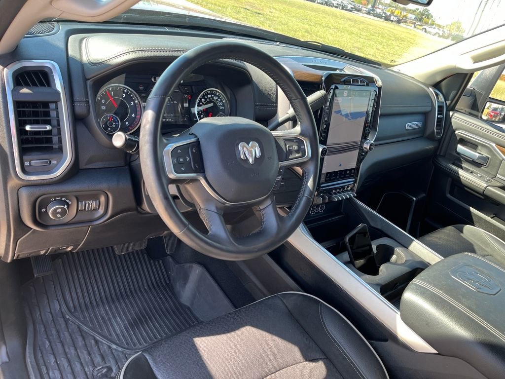 Used 2024 RAM 3500 Laramie w/ Towing Technology Group image 17