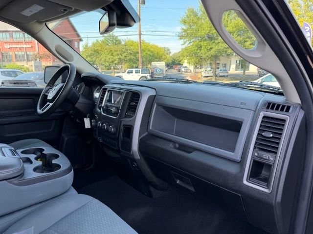 Used 2019 RAM 1500 Express AWD/4WD image 20
