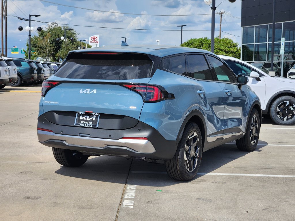 New 2027 Kia Sportage S FWD image 4