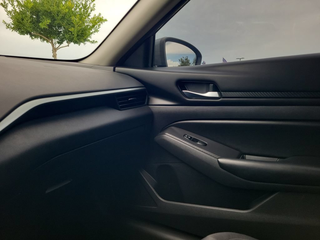 Used 2022 Nissan Altima 2.5 S FWD image 27