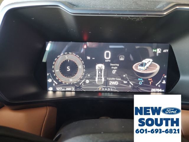 Used 2024 GMC Canyon AT4 w/ AT4 Premium Package image 21