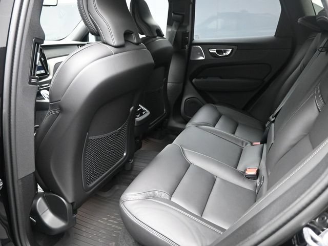 New 2026 Volvo XC60 B5 Ultra w/ Protection Package Premier AWD/4WD image 21