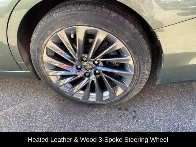 Used 2024 Lexus ES 350 Ultra Luxury w/ Accessory Package (Z2) FWD image 11