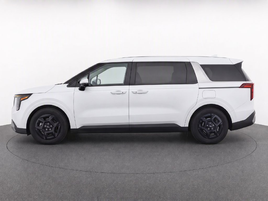 Used 2025 Kia Carnival FWD image 5