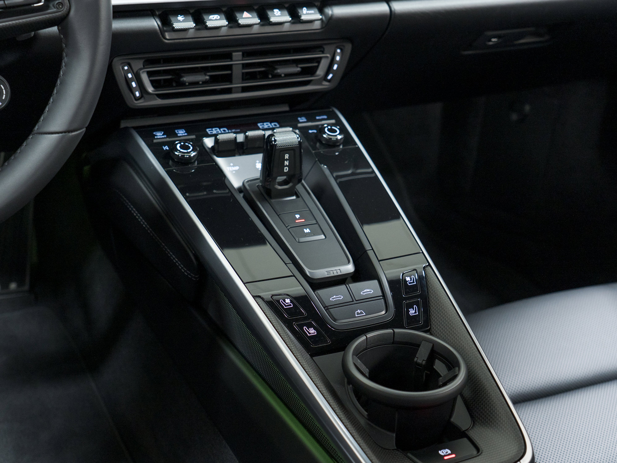 Certified 2025 Porsche 911 Turbo S AWD/4WD image 28