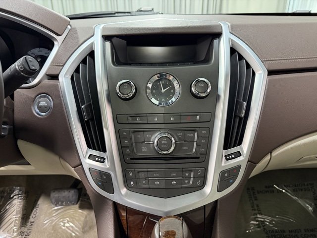 Used 2010 Cadillac SRX Luxury image 14