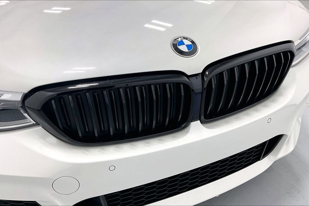 Used 2019 BMW 640i Gran Turismo xDrive w/ M Sport Package image 26
