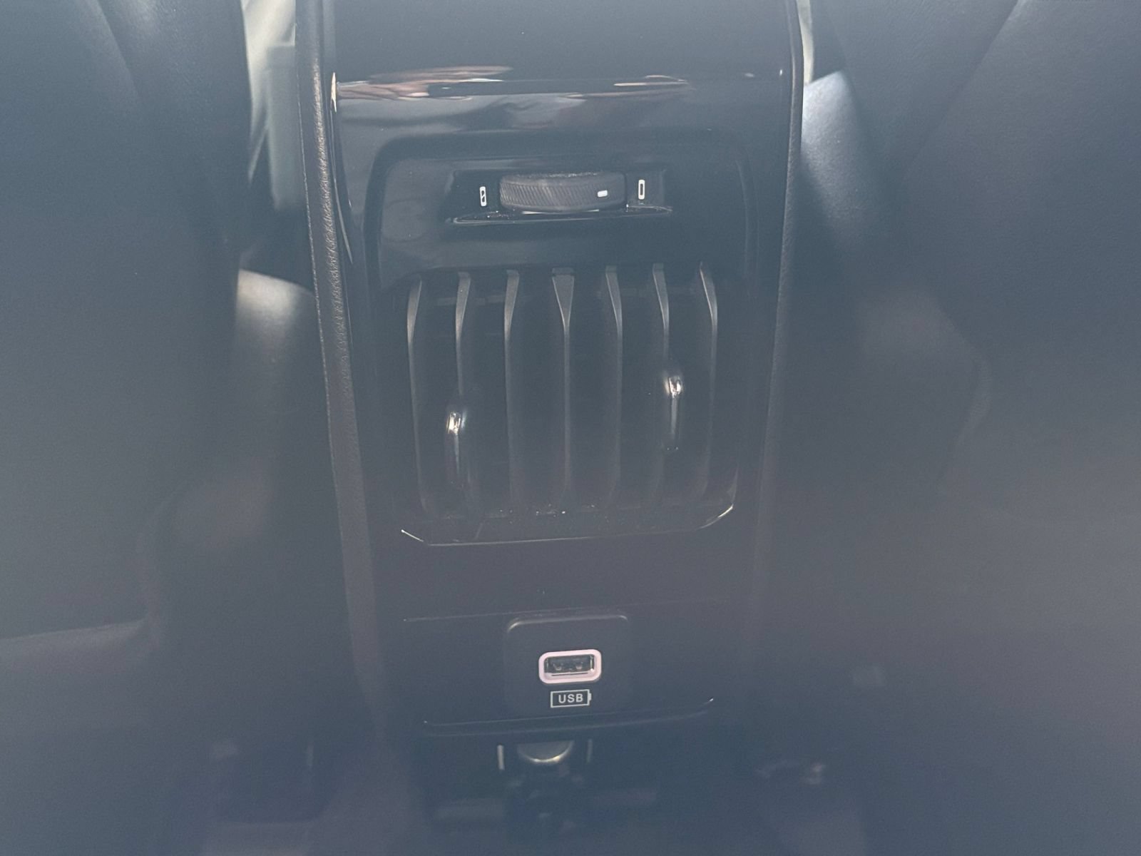 Used 2025 Jeep Compass Latitude AWD/4WD image 22