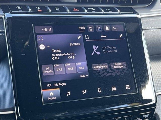 Used 2023 Jeep Grand Cherokee L Laredo image 25